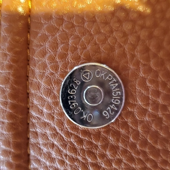 Befen- Womens Leather Chestnut Crossbody Phone Bag Multiple Compartments NWOT - Picture 7 of 10